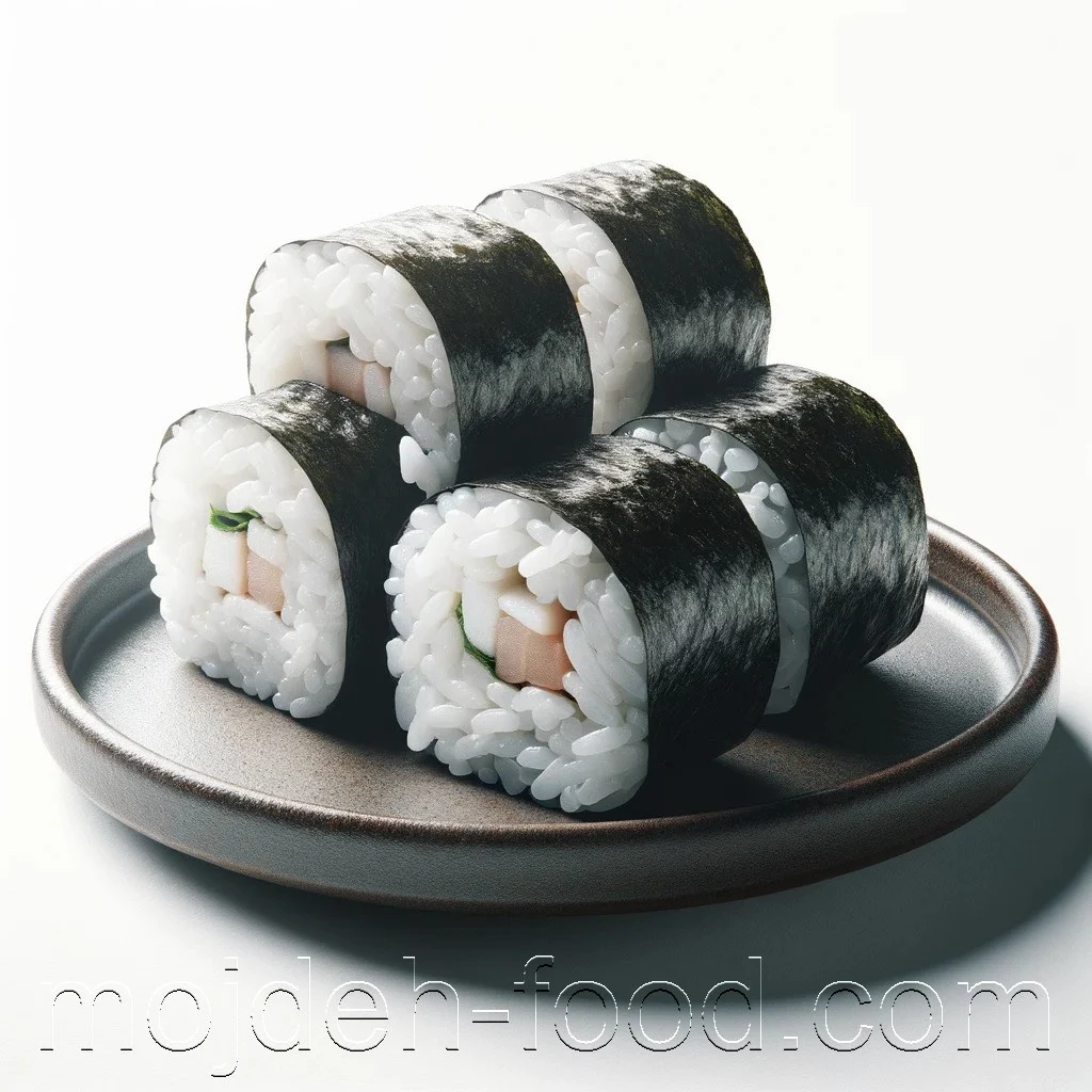 سوشی ژاپنی با برنج